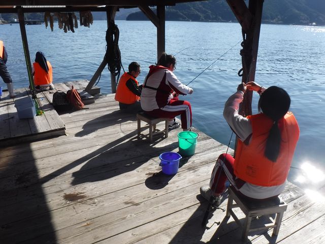 浦ノ内湾釣筏渡船振興会