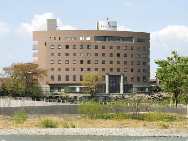ホテルサンダーソン