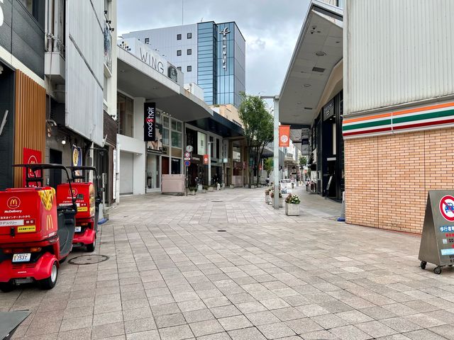 *アクセス*片町1丁目の交差点から左手にマクドナルドと右手にセブンイレブンが見えたら50Mほど直進。右手に見える白い外観のビル1階になります。_ジャンティールキタカミ タテマチ店