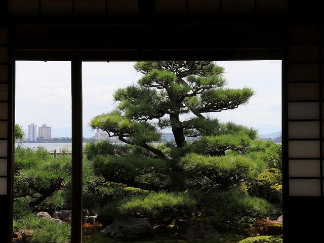 居初邸