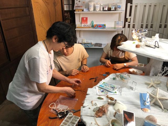 小人数でゆっくりと作成を楽しめます。_海猫屋
