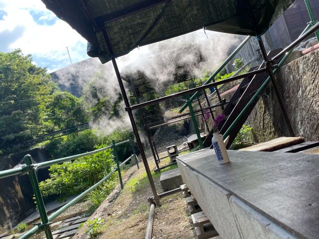 川沿い席も人気_森藩別邸