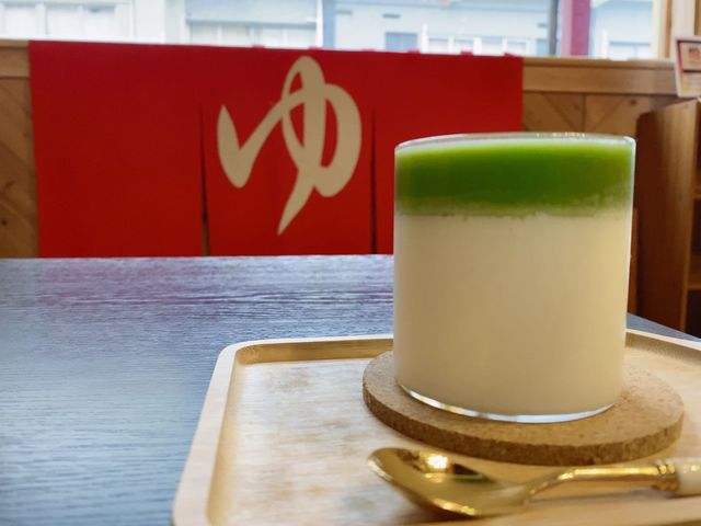 風呂上がりにカフェでのんびりスイーツタイム_悠然の宿 東海
