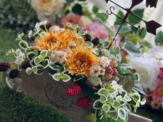 たくさんのお花がお出迎え♪♪_花工房 ブルジョン