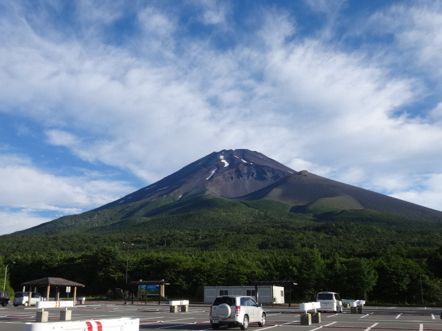 日本一の山「富士山」_登山ガイドMounTREK