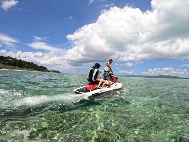 ジェットで離島へツーリング!沖縄の青い海を一生の思い出に!_沖縄マリンライフ