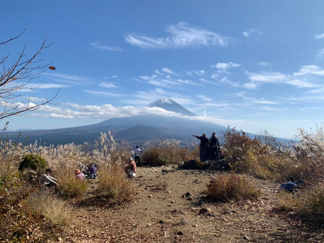 山頂タイム_TRAIL HIKES (トレイル ハイクス)