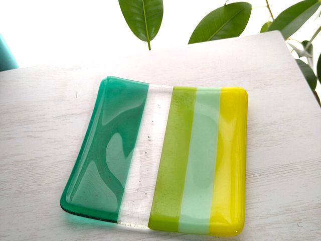 お客様のガラスフュージング体験作品_Aking-glass工房
