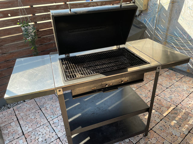BBQコンロ_アトランティスBBQ&パーティースペース