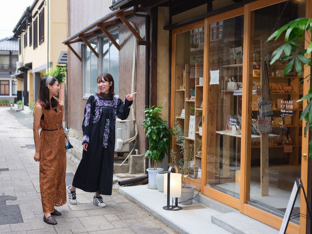 大洲のレトロな町並みの中にある古民家をリノベーションしたカフェ&ホテル。_Cafe&Hotel Palette STAYs