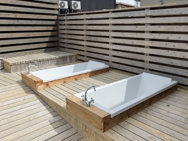 サウナの後は2種の水風呂でクールダウン_GYU-YA VILLA