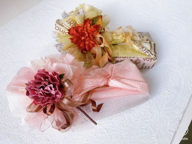 華やかな不織布のラッピング_Wrapping withR