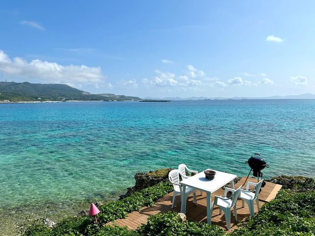 1日一組限定予約席。
「究極の癒しの海上ダイニング」_コーラルビーチプラス