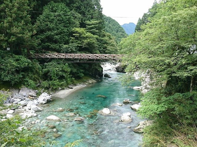 安居川余能橋_仁淀ブルーツアー株式会社