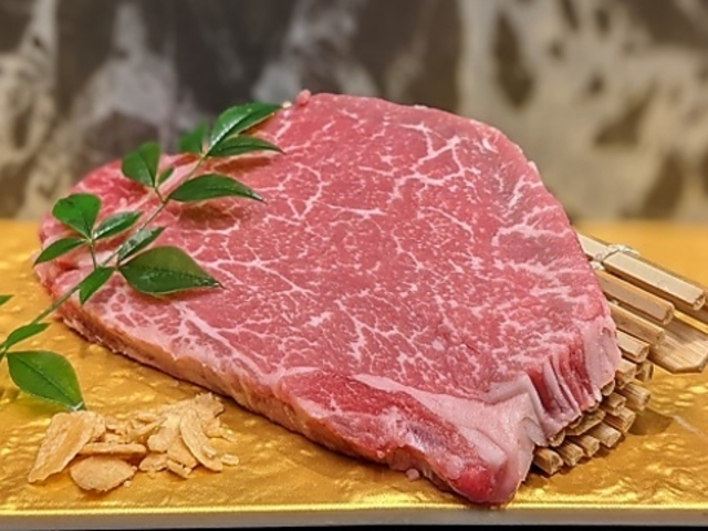 やきにく飛牛 宗像店の写真1