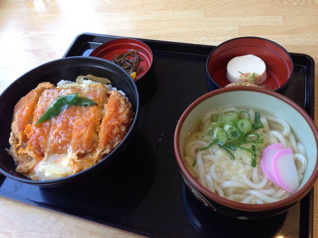 麺勝 日向店