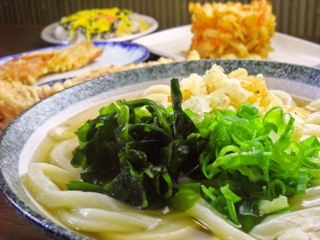 高知市 神田 さぬきやの写真1