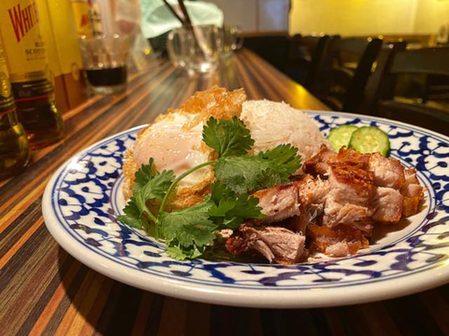 タイ料理とお酒 タタヤンの写真1