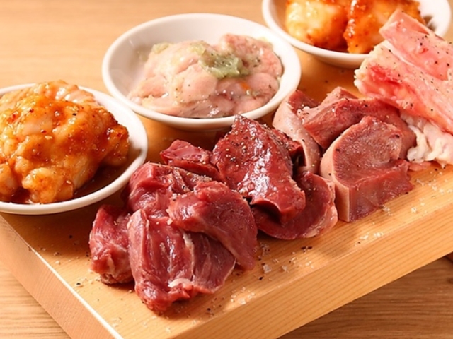 大衆ホルモン 肉力屋 京急川崎店の写真1