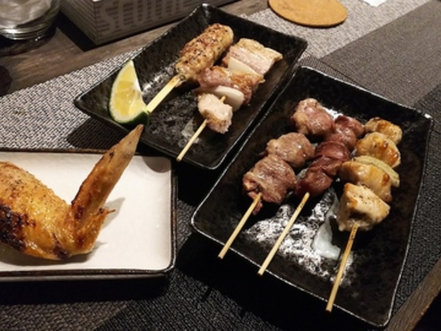 炭火焼鳥 雅の写真1