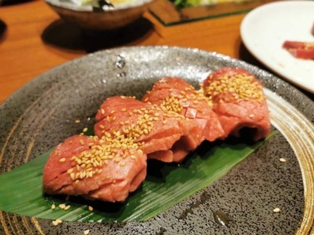 稲城焼肉製作所の写真1