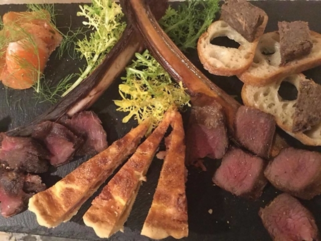 ブラッスリー山梨の写真1