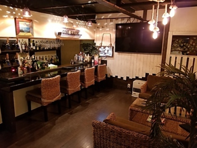 リゾートBAR アラックの写真1