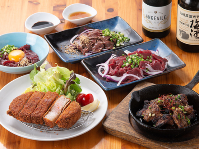 酒と肉料理 六ツ門日和の写真1