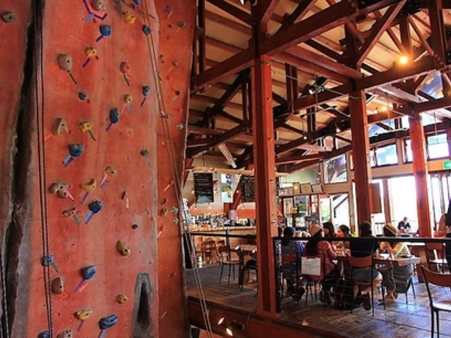 JoJo s Cafe&Bar ジョジョズ カフェアンドバーの写真1