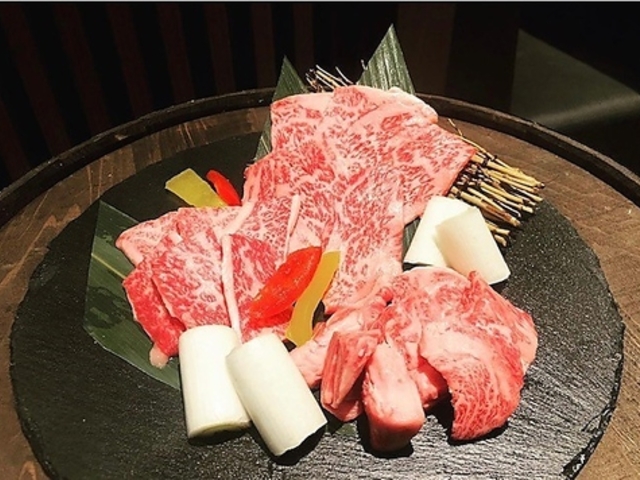 どすこい商店 ホルモン焼肉 豚星の写真1