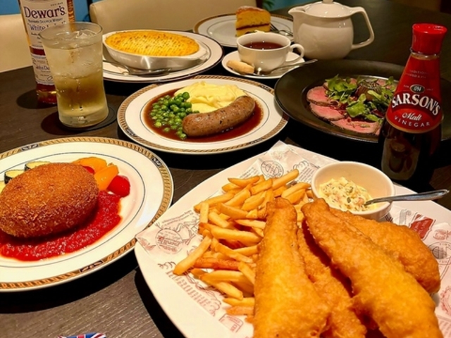 cafe bar brill (カフェ バー ブリル)の写真1