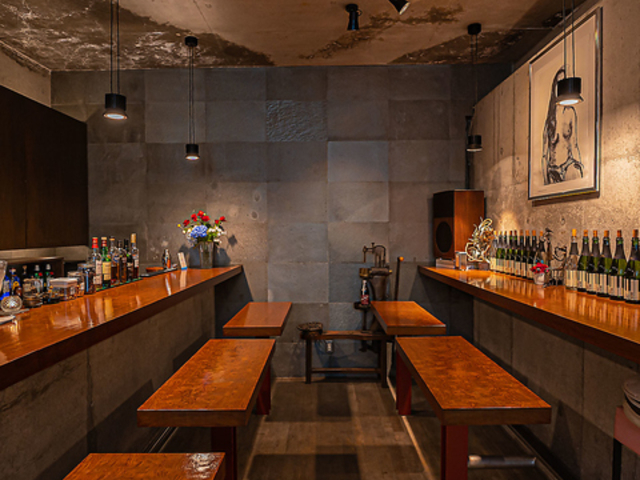 Wine bar NINOCHICA ワインバーニノチカの写真1