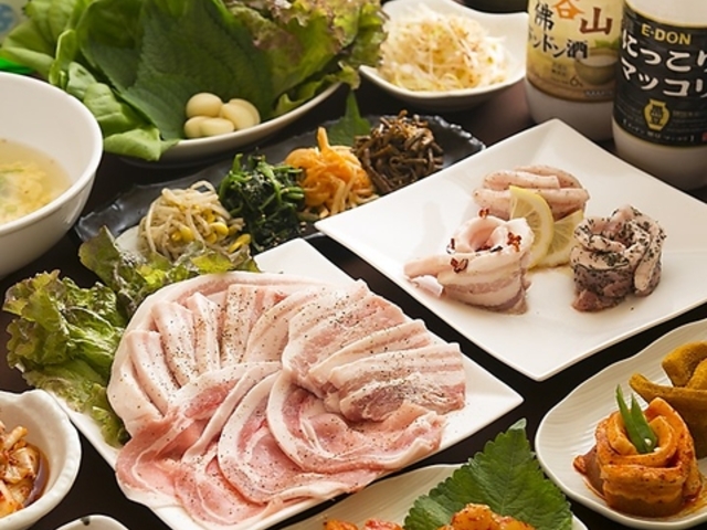 韓国創作料理 燦々亭 本町駅前店の写真1