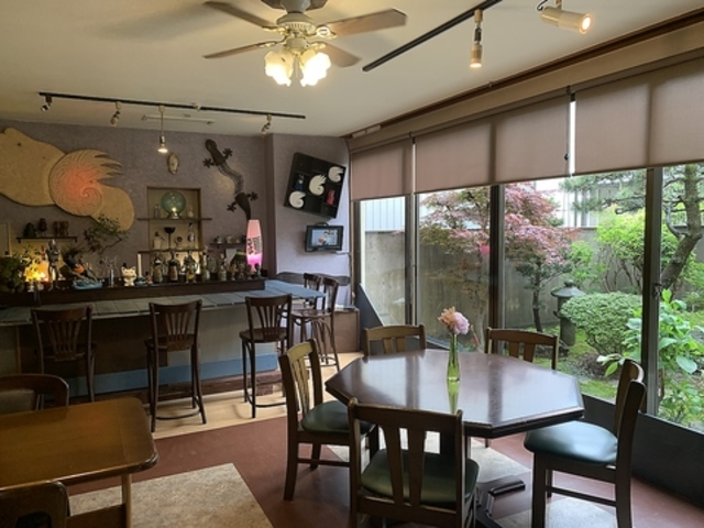 カフェ・ダイニング 踵の写真1