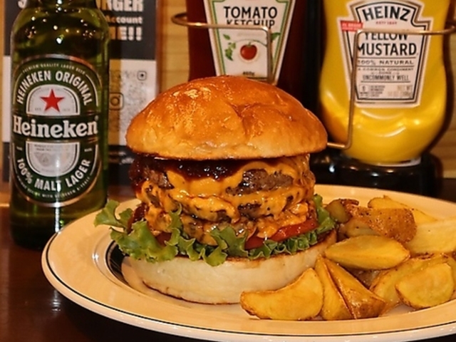 STREET BURGER ストリートバーガーの写真1