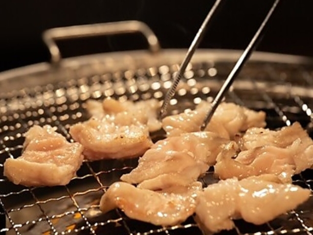 塩ホルモン やけんの写真1