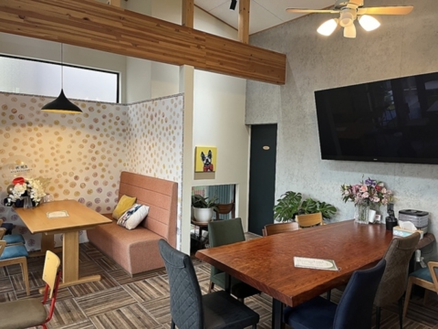 cafe&dining カゼハルの写真1