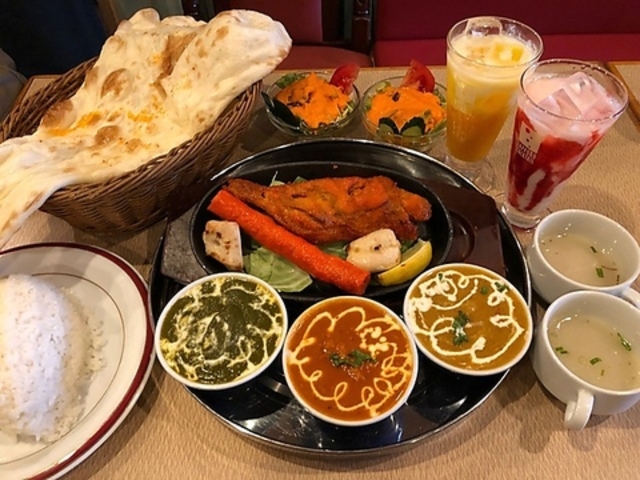 インド居酒屋 Laxmi ラスミ 横浜戸部店の写真1