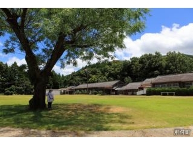 川上中学校_川上中学校本校舎