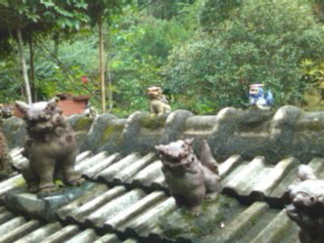 やちむん喫茶シーサー園