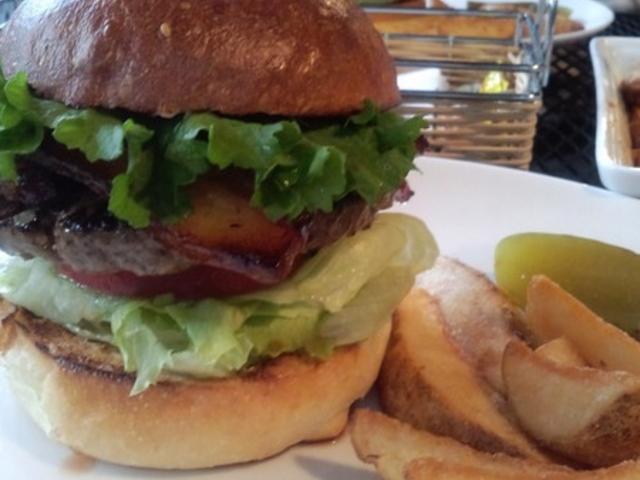 Moose Hills Burger