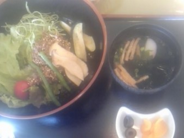 オリーブ園