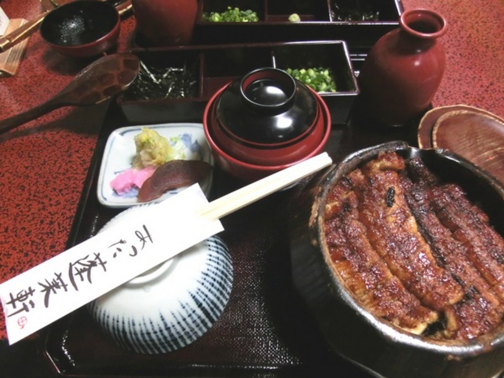 あつた蓬莱軒 神宮店