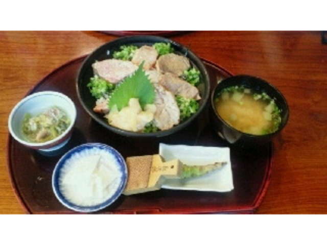 本家鮪屋