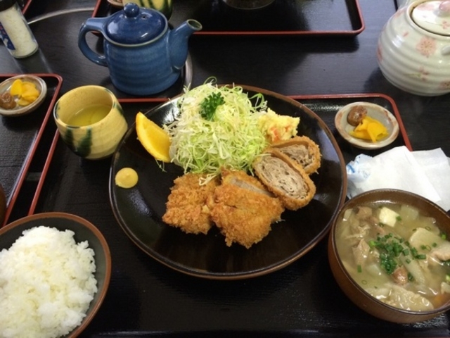黒豚の館