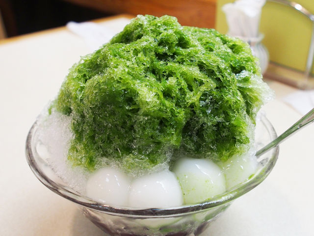 宇治氷も捨てがたい味_あんみつみはし
