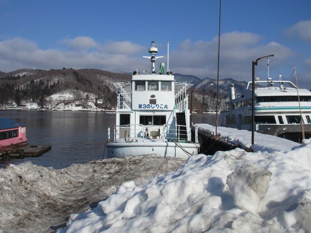 斑尾高原方面を望む_野尻湖