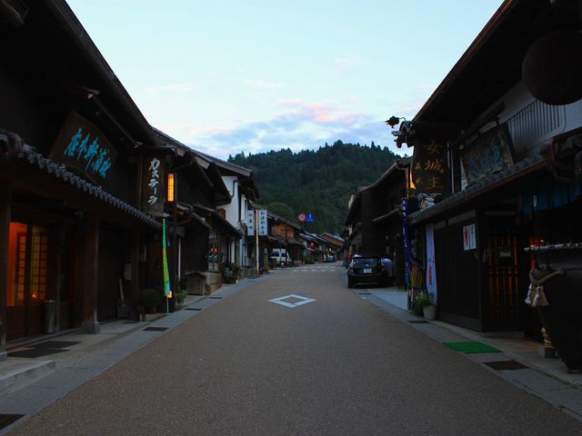 夕刻 観光客がいない町並み_岩村城下町