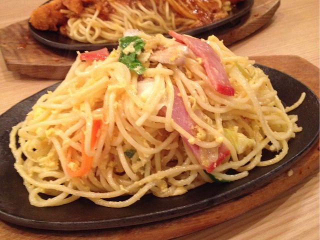 レストラン泉屋