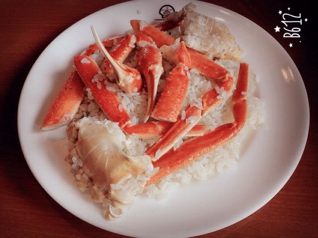カニピラフ〓
これは確かラージサイズです。
大人2人で食べてちょうどいいです〓
_メヒコマリンタワー店